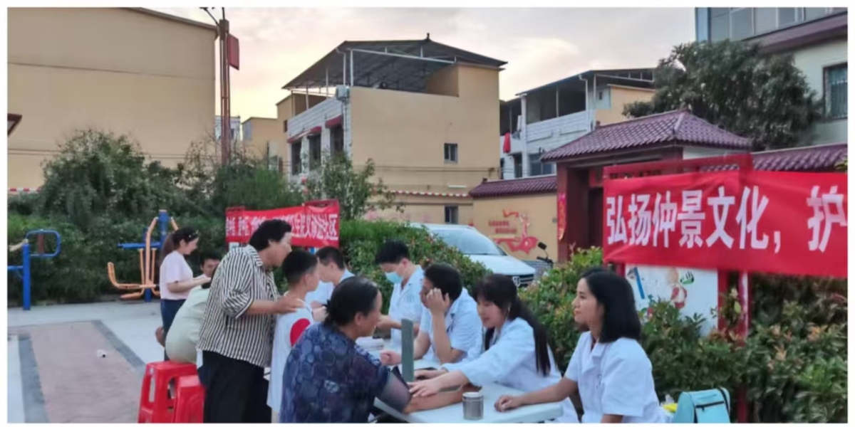 唐河县泗洲街道卫生院开展中医进社区惠民义诊